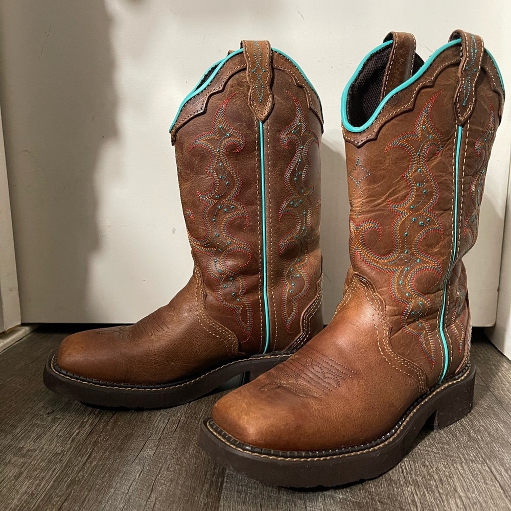 Justin Cowboy Boots